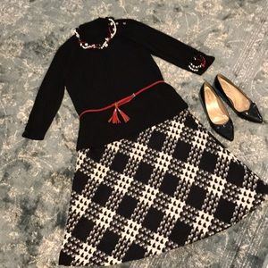 Lovely Express Plaid Skirt! Juniors 7/8. Waist 30”